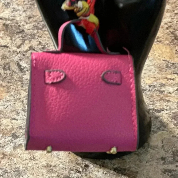 Mini Handbag Charm Or Ear Pods Faux Leather Rose Color NWOT - Picture 2 of 9